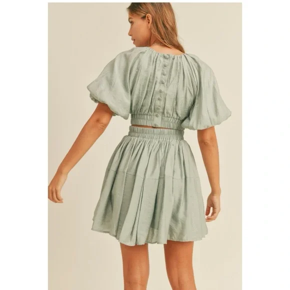 599 • Laurel Green Billows Puff Sleeve Smocked Waist Rayon Blend Mini Dress - Picture 3 of 5